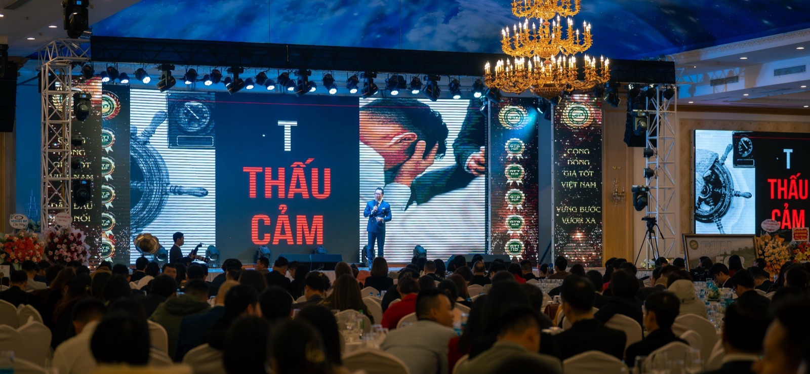 Một buổi chương trình lớn do Coach Duy dẫn dắt