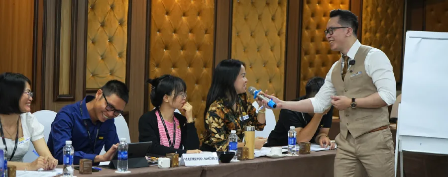 Chuyển trọng tâm sang Next Gen Founder
